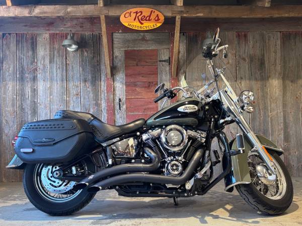 2021 HERITAGE SOFTAIL CLASSIC FLHC 1