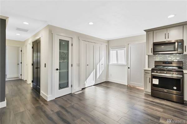 $2700.00 / 3br - 1000ft2 - Beautiful 3-Bed Home63811610964609122