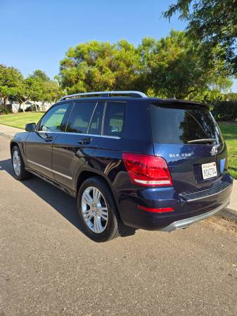 2014 Mercedes GLK 350. POCAS MILLAS - $12,50063440304612225123