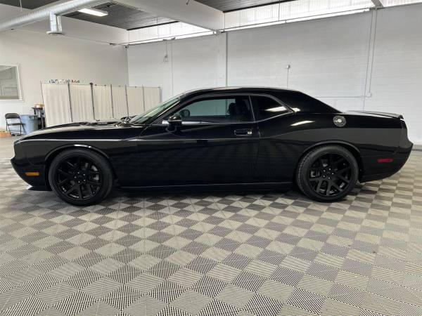 2010 Dodge Challenger  R/T Coupe - $17,900 (Se Habla Espanol)63623462779139123