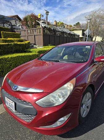 2012 Hyundai Sonata hybrid - $6,750 (Concord)63438894183811121