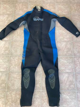 BARE Scuba Diver Wetsuit 1