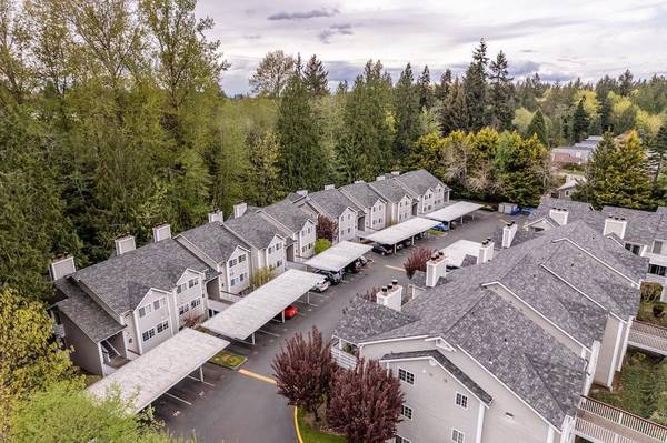 $1,670 / 2br - 862ft2 - Assigned One Covered Parking Space Per Unit, Drive Through Security (Olympia)63934548618627122