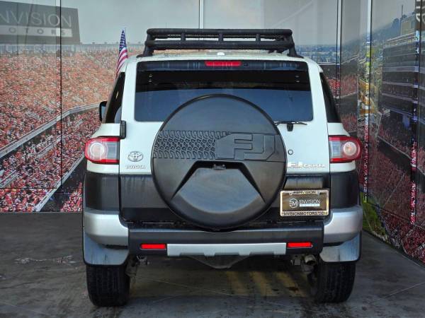 2013 Toyota FJ Cruiser Base - Photo 7