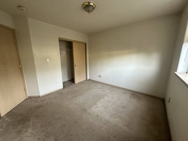 $750 / 3br - Room for rent (Vancouver)63831535874049124
