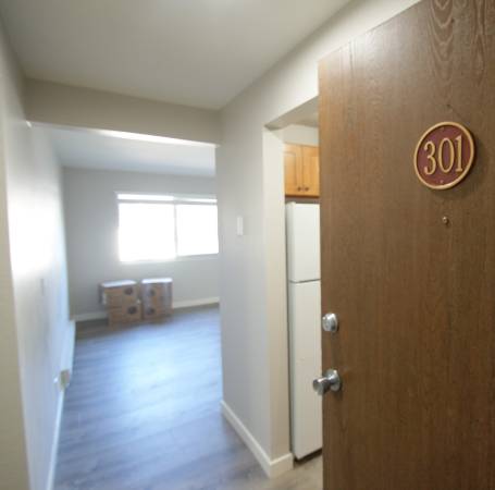 $1,740 / 2br - N. Seattle Top Floor 2Bed/1Bath - 2 Weeks Free (Shoreline)63659728931201121