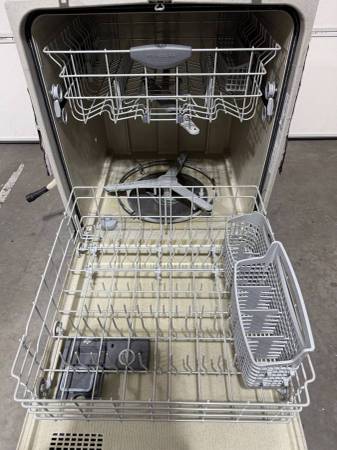 Neat Dishwasher 1