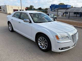 2012 CHRYSLER 300 - 1 OWNER 1