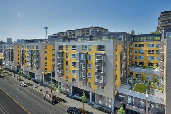 $2,139 / 506ft2 - Green Building, Ceiling Fan, Dog Run (905 Dexter Ave N, Seattle, WA)63811610734211124