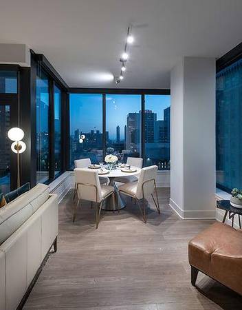 $3,129 / 1br - 872ft2 - Spacious bedrooms that accommodate king-sized beds (Downtown San Diego)63663768952835120