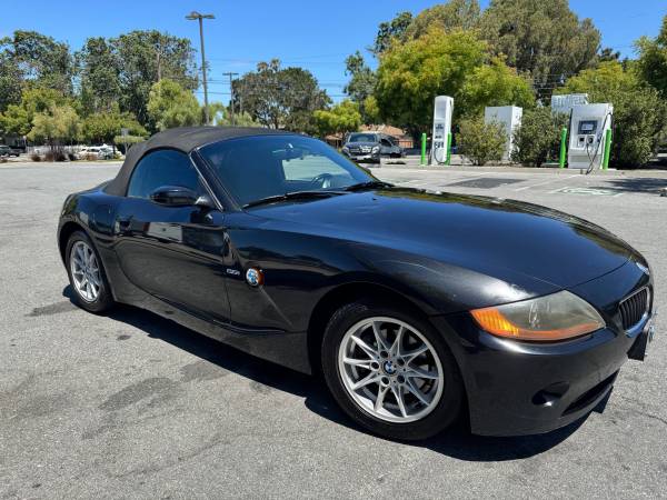2003 BMW Z4 2.5 i convertible - $2,700 (san mateo)63624122638721124