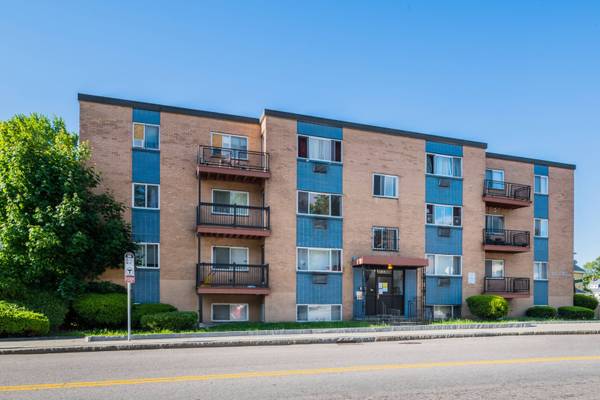 $2,525 / 2br - Mattapan 2 Bed/1 Bath Apartment | Near River Street (Mattapan)63810062986369122