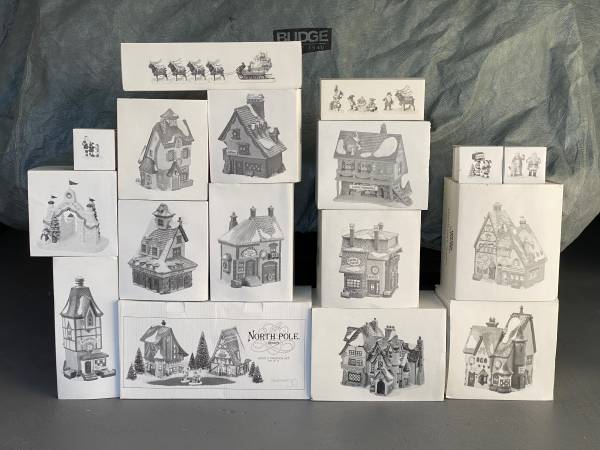 Dept 56 North Pole Collection 17 pcs 1