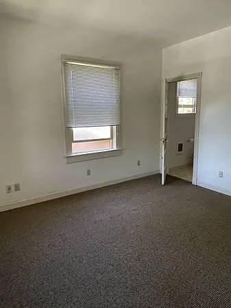 $1,355 / 1br - 400ft2 - **Sunny Victorian 1BR Flat in Downtown Four-Plex** (santa cruz)64023717242881120