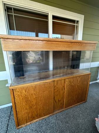 100 gallon plexiglass aquarium with dual overflows, oak stand and canopy (University Place)63874560671745122