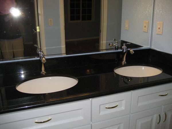$1,050 / 1br - 300ft2 - Spacious room for rent, private entrance (santa clara)63847327633281123
