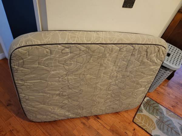 Orthopedic dog bed 1