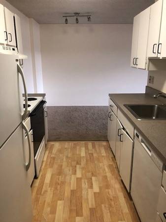 $2,895 / 3br - Queen Anne 3 bd / 2ba - Galleon - Cerca de McCaw Hall! (Queen Anne)63659710987649122