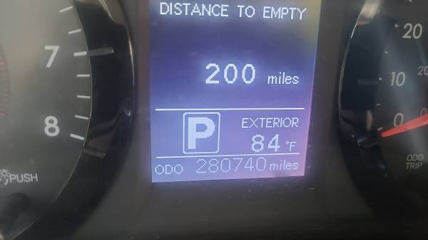 TOYOTA SIENNA, BLACK MINIVAN - $7,500 (6)63469754605187123