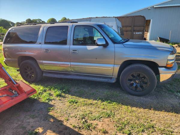 🔧 Parting Out – 2002 Chevy Suburban 1500 LT 4x4 w/ 5.3L
