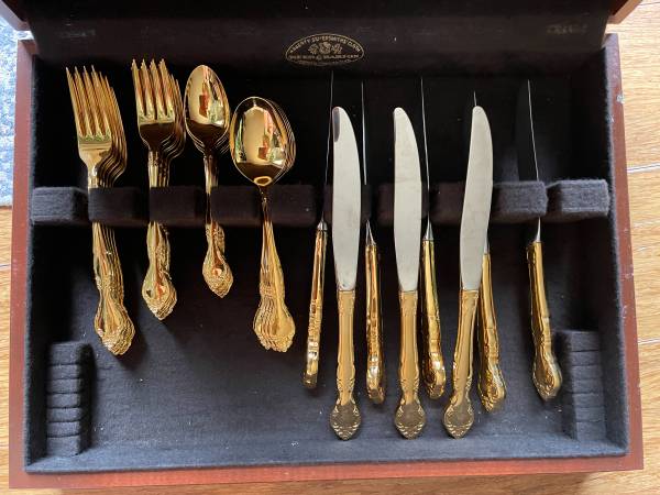 Onida gold plated flatware 1