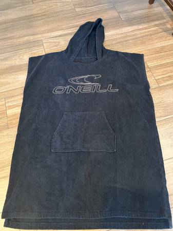 O' Neill Hooded Changing Towel 1
