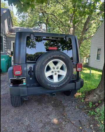 2010 Jeep Wrangler Sport JK - $10,50063470066923267121