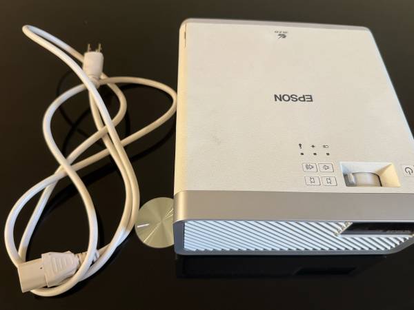 Epson Laser Projector – Compact Home Projector, Great Condition 1