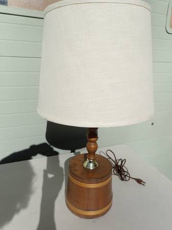 Vintage Wooden Butter Turn Table Lamp with Shade 1