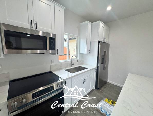 $2900.00 / 2br - Charming 2 Bed/1 Bath ADU in Santa Maria - $2900/mo63850121236097120