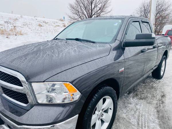 2024 Ram Crew Cab-Tradesman,4x4,Nice Grey,Hemi V8 1