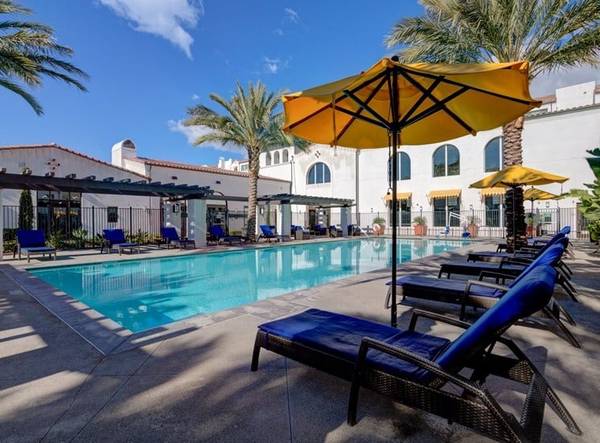 $2,569 / 2br - 971ft2 - On-Site Maintenance, Microwave, Library (2615 E Date Palm, Ontario, CA)64028082479873123