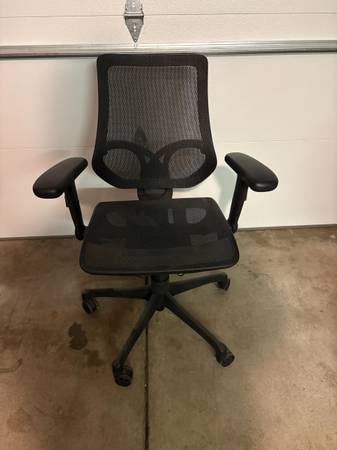 Mesh Office Chair 1