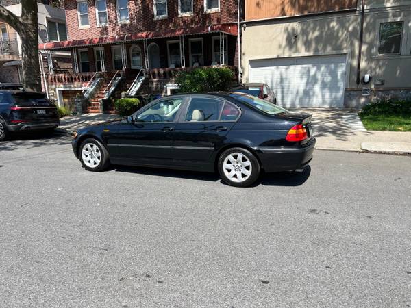 2003 BMW 3 Series Sedan 325xi - $3,700 (Brooklyn)63654719470083122