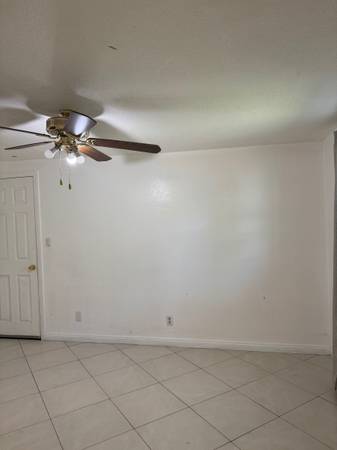 $899 / 1br - 164ft2 - $899++Private Suite w/ Private Entry, Private Bath by 60,71,10,210fwy (Chino, Chino Hills, Pomona, Montclair)63700977646593120