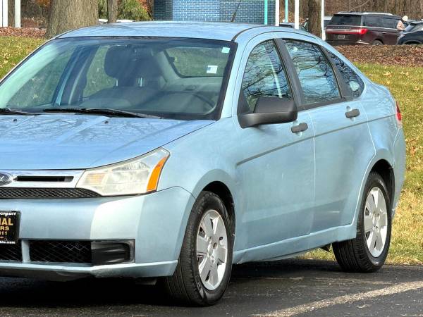 2009 Ford Focus S Sedan - $3,995 (+ Buy Here Pay Here HQ - From $500 Down - Bad Credit OK!)63478011389057124