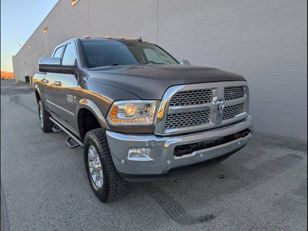 2018 RAM 2500 Laramie 4x4 Crew Cab Short Bed 6.7L CUMMINS DIESEL 1