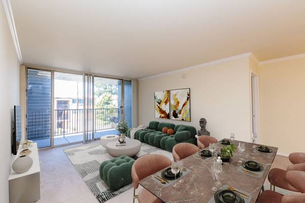 $2,845 / 2br - 968ft2 - Charming Pet-Friendly 2BR/Adams Point/Balcony/GC 1Mons Rent+$95Move-in (oakland east)63928540060291120