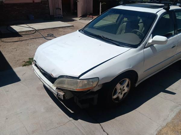 1998 HONDA ACCORD - $750 (Littlerock)63441254039041122