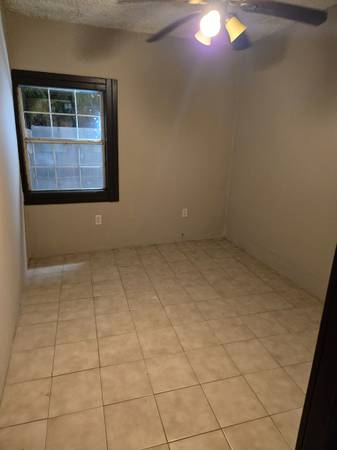 $750 / 1br - Apartamento (Laredo)63662003287809121