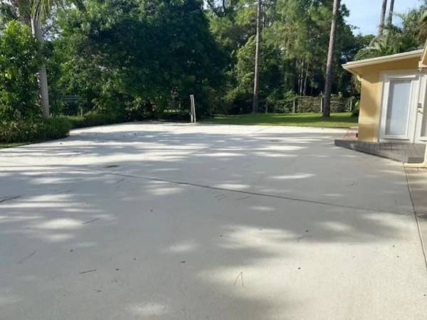 $1,600 '''''''This is rent by owner, Not dealing with agents. Freshly renovated )'''''' (Jupiter)64001847572227122