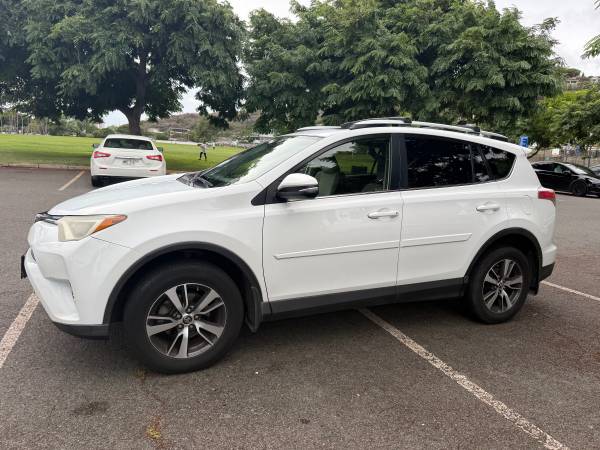 2016 Toyota RAV4 XLE 1