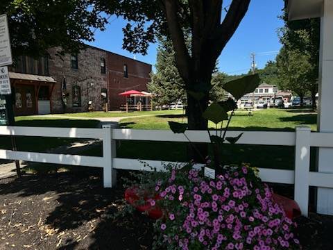 $1,500 / 2br - Beautiful apartment available October 4th (Franklin)63931659135619124