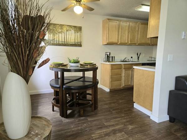 $1,687 / 1hab - 780ft2 - Área de juegos, Estufa eléctrica, Área para barbacoa / picnic (4807 200th St SW, Lynnwood, WA)63811610543491124