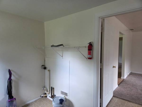 $1,000 / 2br - 900ft2 - 2 Bedroom 1 Bathroom Apartment (Carleton)63667659098755121