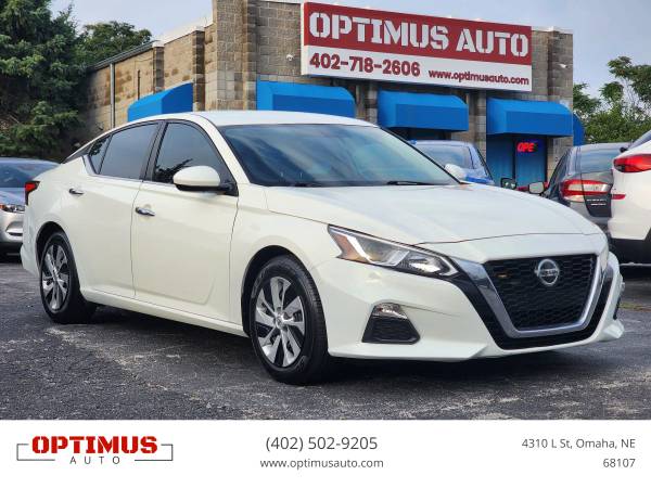 1 2019 Nissan Altima - Financing Available! 1