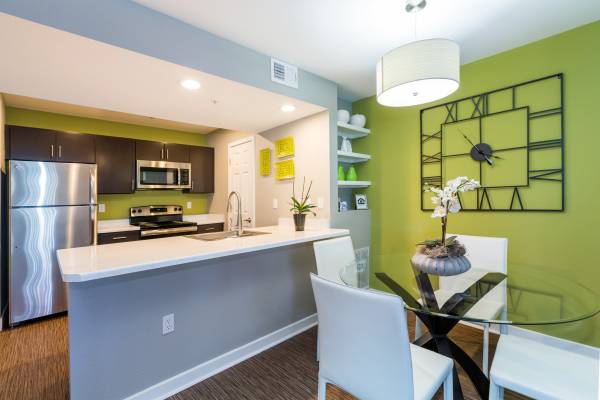 $1,395 / 1br - 808ft2 - heritage at hidden creek (5910 Vista Ridge Pt. Colorado Springs, CO 80918)63658230930691123