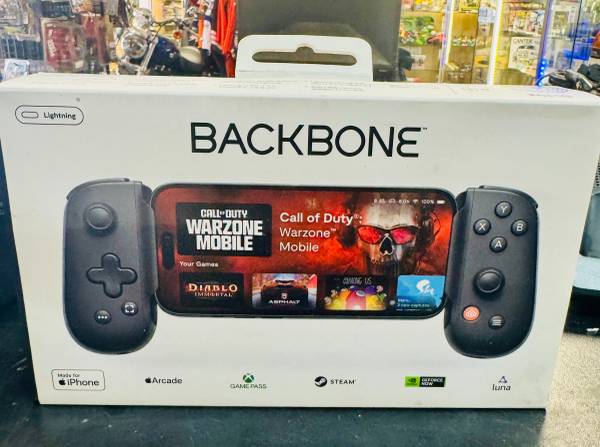 BACKBONE for iphone lightning Gen 2 NEW 1