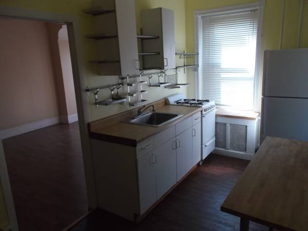 $995 / 1br - 550ft2 - E*ffic.Apt_123x E. Palmer Str. (Philadelphia (Fishtown))64024496806530122