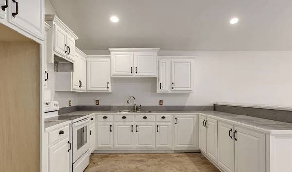 $751 / 2br - 1200ft2 - HOSUE RECIENTEMENTE REMODELADO EN ALQUILER (Eunice)63857516921985124
